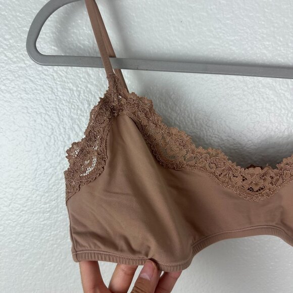Skims Fits Everybody Lace Scoop Bralette XL Nude Seamless Stretch Feminine Girly - Picture 3 of 7